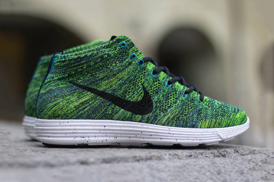 nike flyknit chukka lunarlon
