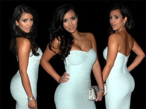 kim kardashian poses nude