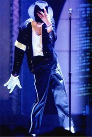 celebrity-halloween-costume-michael-jackson.jpg