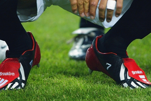 soccer_bible_top_20_david_beckham_adidas_predator_boots_03.jpg