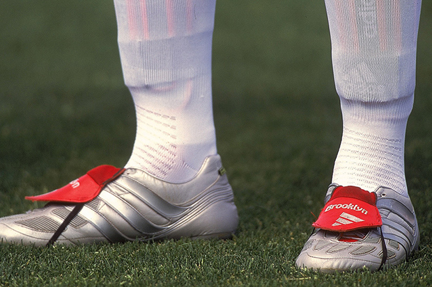soccer_bible_top_20_david_beckham_adidas_predator_boots_10.jpg
