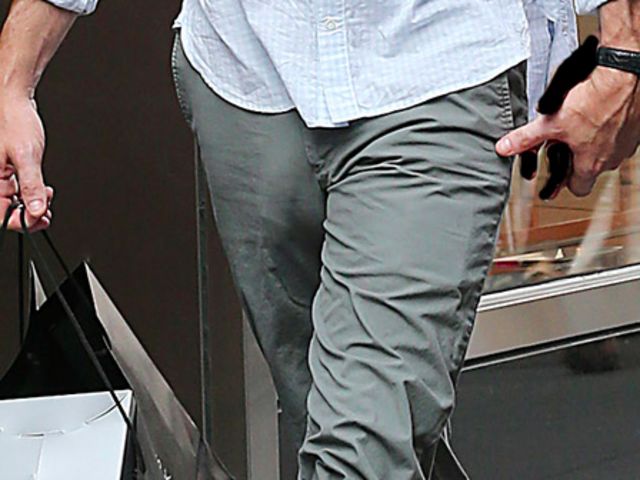Can You Identify Which Celebrity This Bulge Belongs To? 