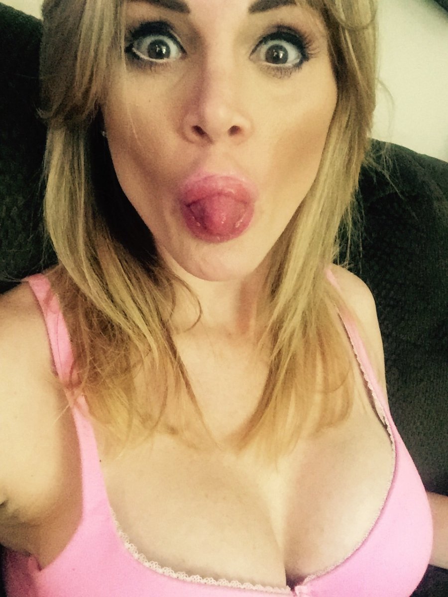 These Tongue Selfies Deserve a Post Of Its Own.