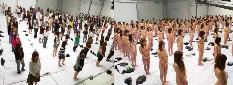 Japan decided to one-up the 499 people orgy world record by adding 1 more p...
